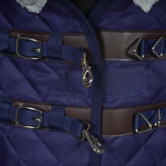 Weatherbeeta Medium Stable Rug Comfitec Deluxe Diamond Quilt Standard Neck 220g Navy – Bild 3